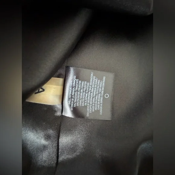 Vintage Elie Tahari Black Long Sleeve Dress with Embellished Cuffs Size 4 - Picture 10 of 17